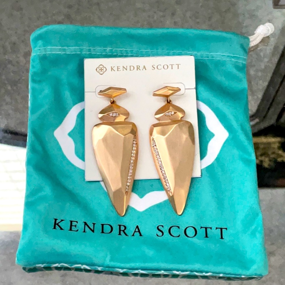 Kendra Scott Rose gold earrings